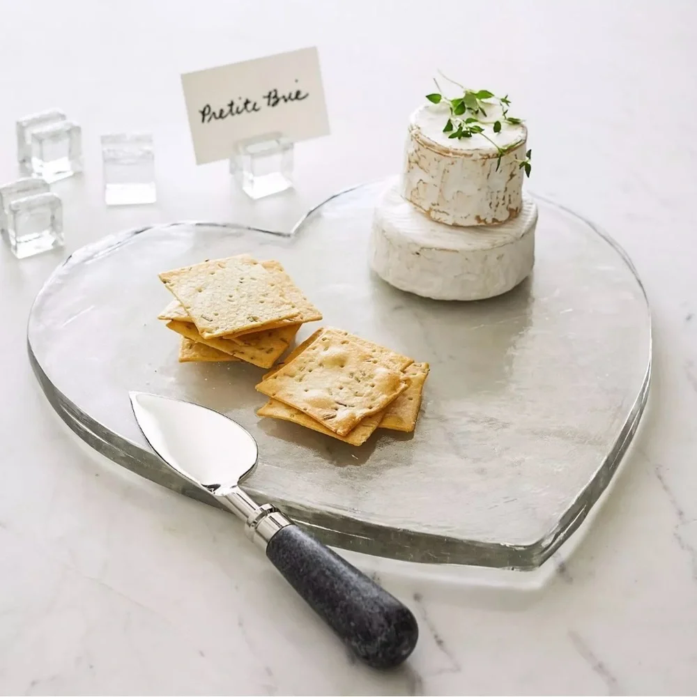 Pottery Barn Set of 4 Cheese Knives NIB
